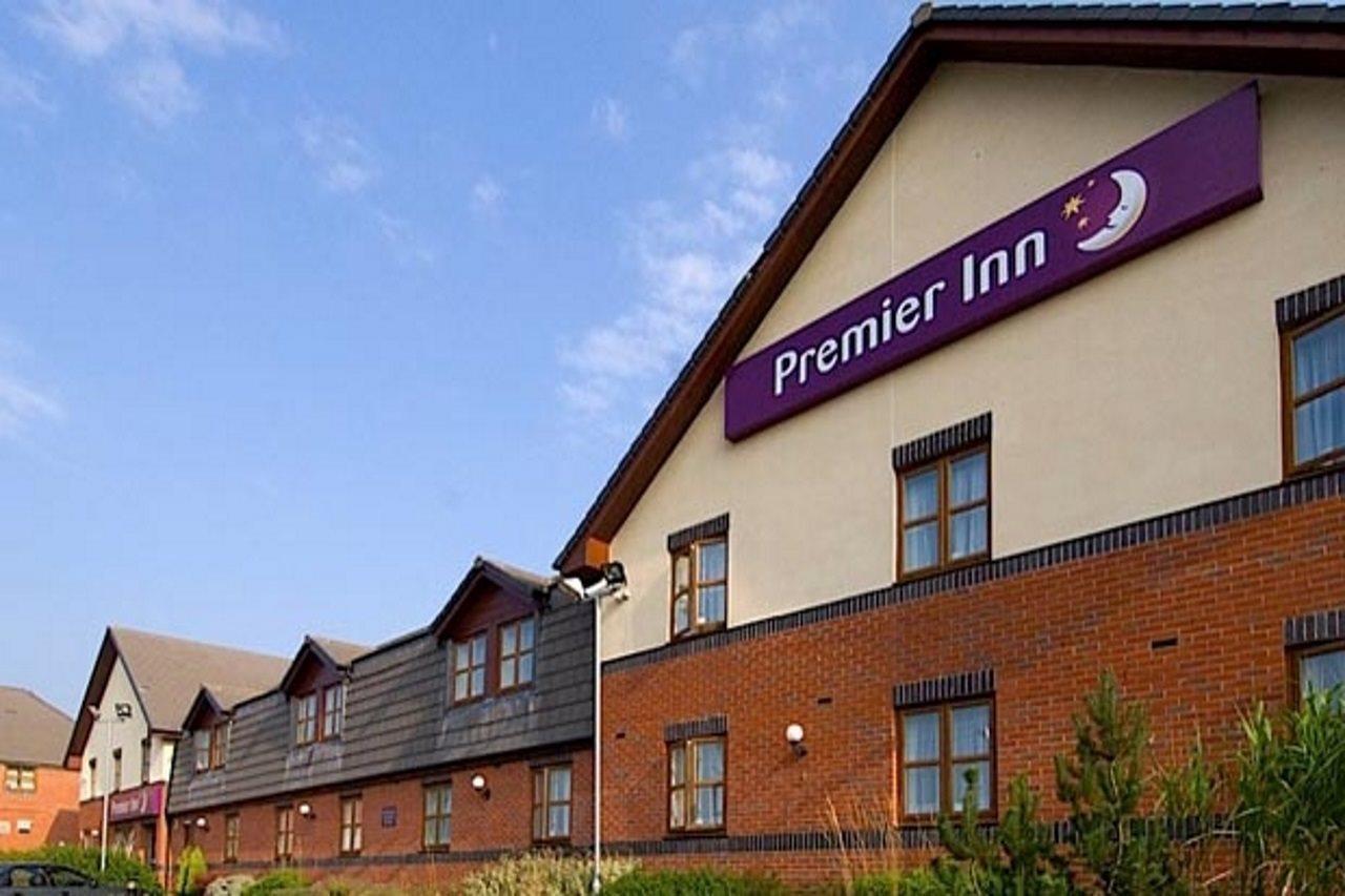 Premier Inn イブシャム エクステリア 写真